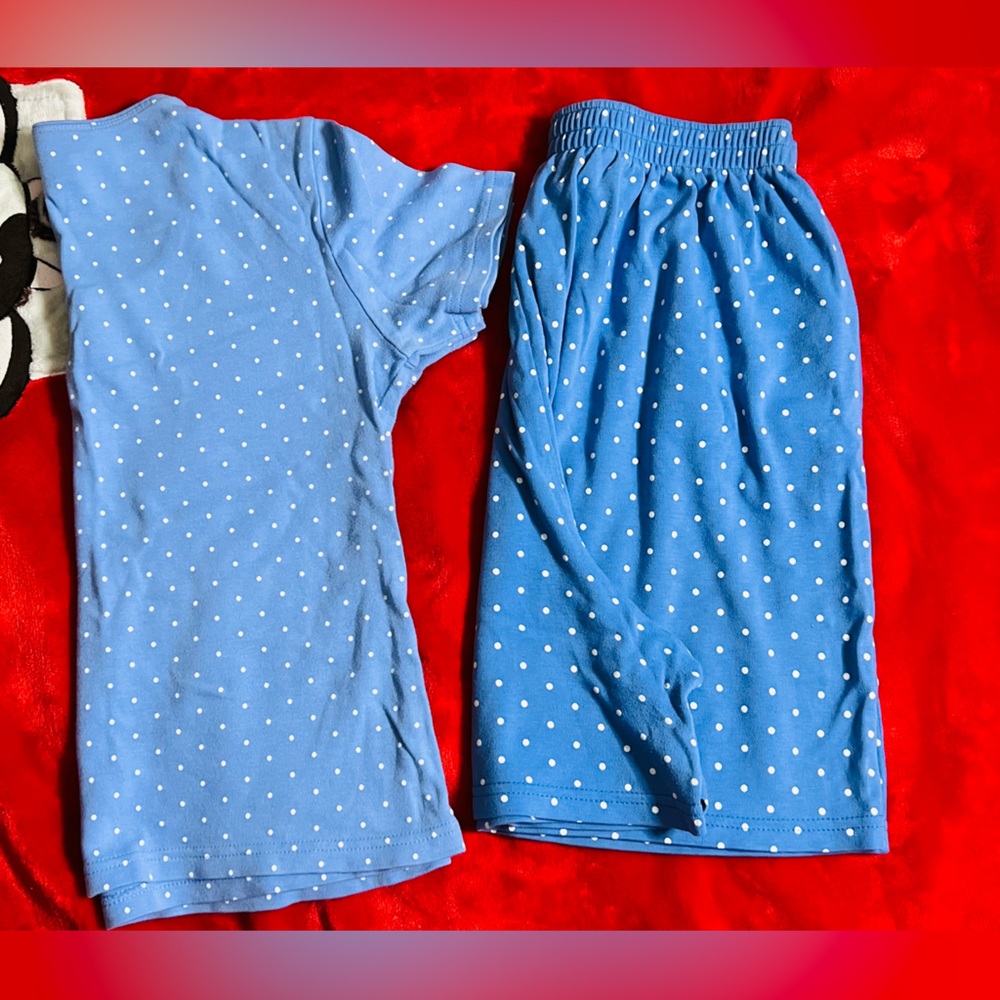 Night suits